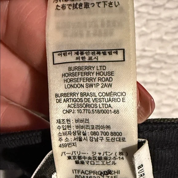 Authentic Burberry Olive and Brown Plaid Cap - Picture 7 of 16